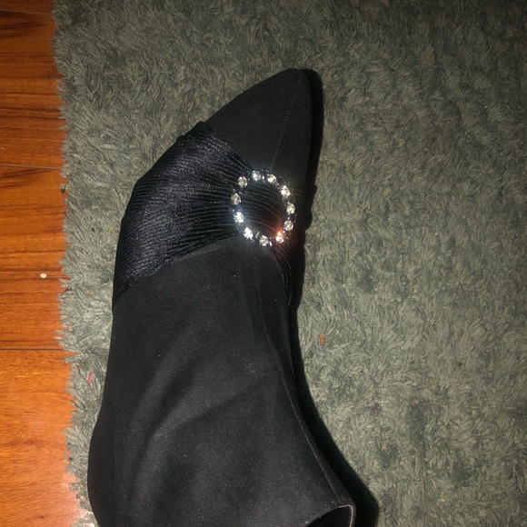 Black ankle boots! NWOT - Picture 3 of 4